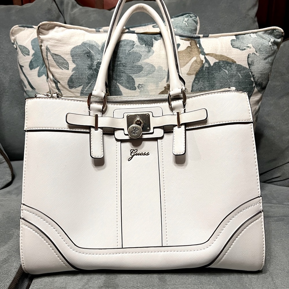 Guess purse